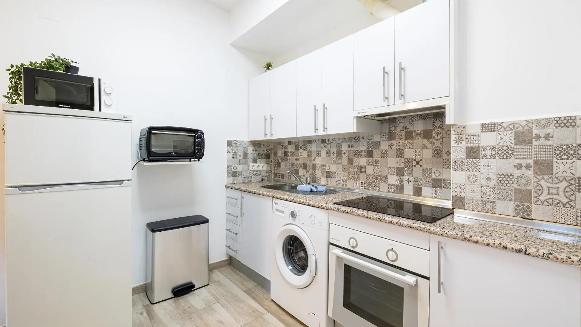Lägenhet Holidays2Malaga Duplex Huerta Del Obispo Junto Casco Historico